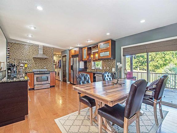 4th image of 11145 Crestview Dr