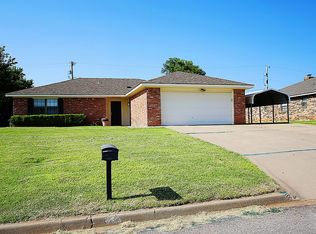 5 Yucca Ave, Sayre, OK 73662