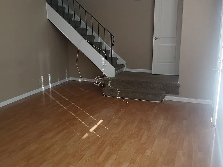 27766 Del Norte Ct — Photo 8