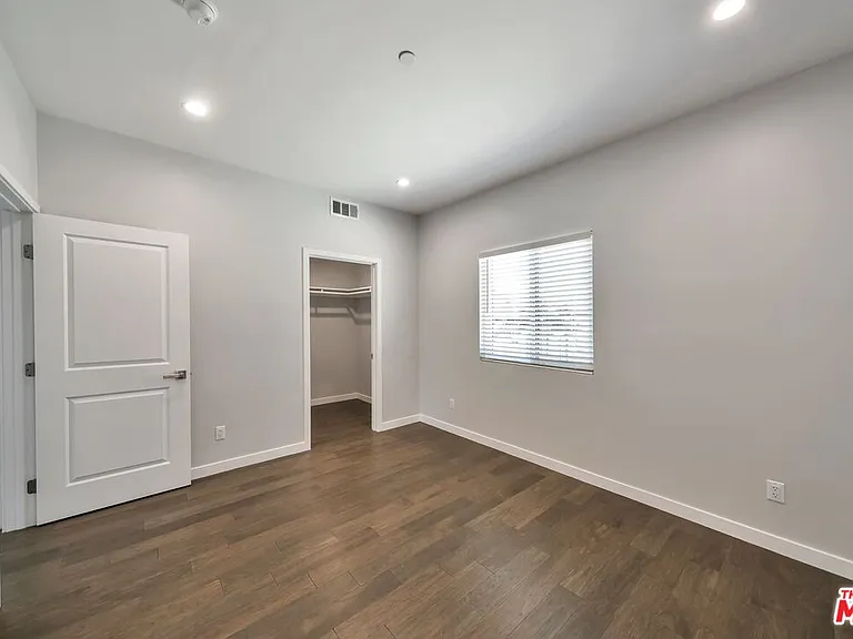 4239 Halldale Ave — Photo 10