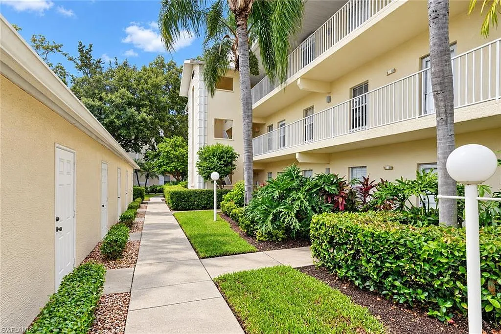 2 bed, 2.0 bath, 1191 sqft, $2,000 — Photo 1