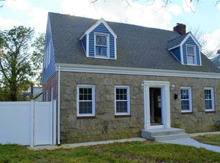 178 Botsford St, Hempstead, NY 11550