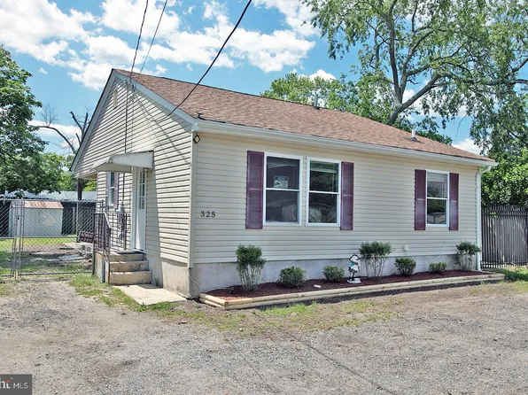 325 Hoffman Rd, Forked River, NJ 08731