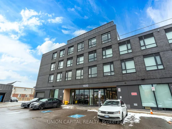 1800 Simcoe St N #201, Oshawa, ON L1G 0C2