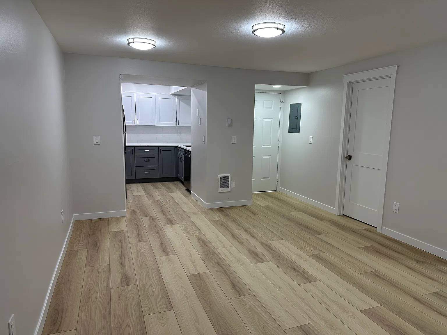 2 bed, 841 sqft, $2,500 — Photo 4
