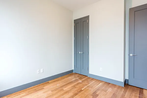 Rented by Nooklyn NYC LLC | media 42