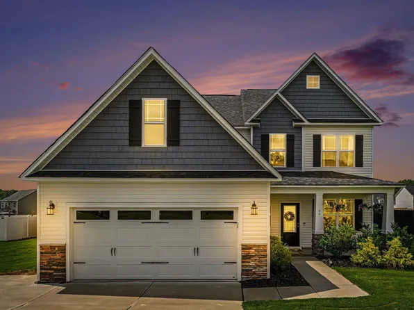 96 Looping Horse Cir, Angier, NC 27501
