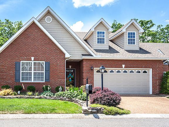 2nd image of 5529 Beverly Square Way