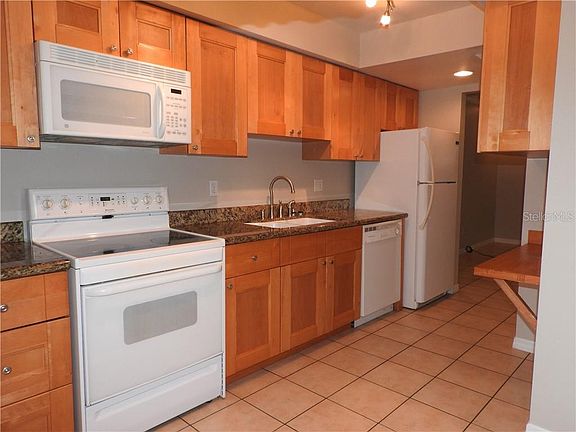 2nd image of 3301 Pine Cone Cir