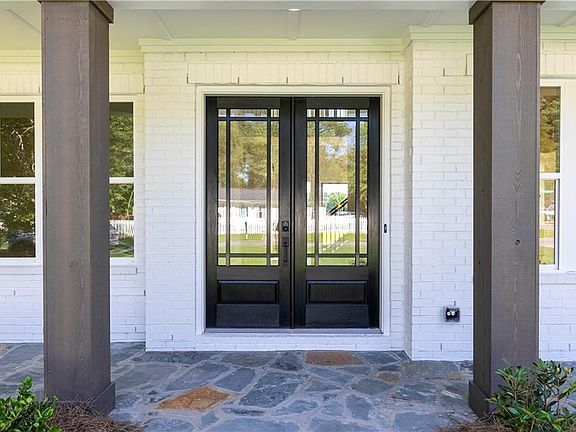 3rd image of 3090 Waterfront Cir