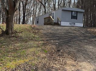 905 Chaneys Store Rd, Ringgold, VA 24586