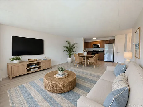 221 Beach 80 St Photo 1