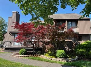 3312 Bloomingdale Dr #12, Hillsborough, NJ 08844