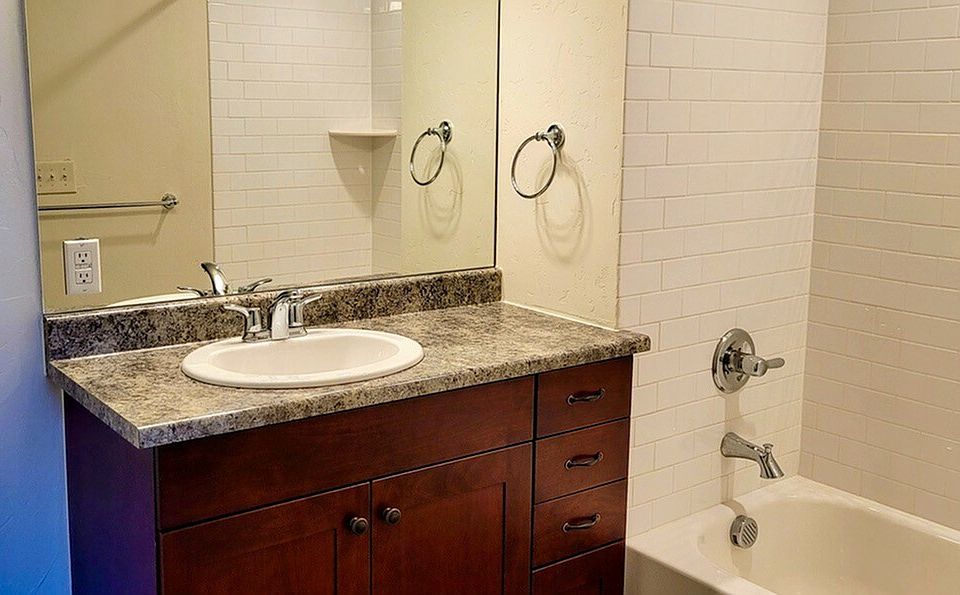 Explore the elegance and functionality of this beautifully designed bathroom. Explore the elegance and functionality of this beautifully designed bathroom.