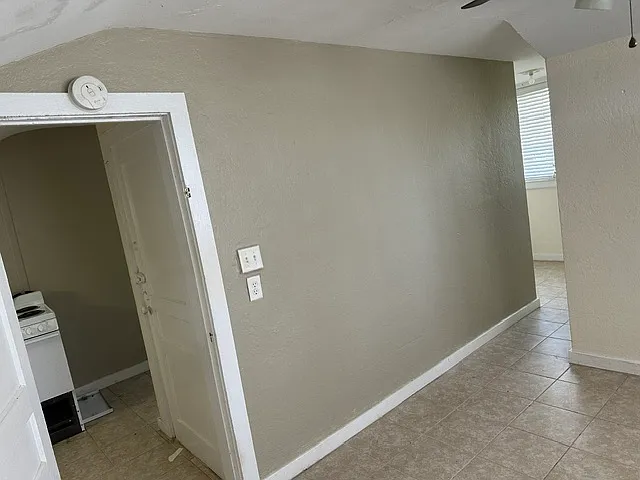 304 S Ridgewood Ave #1 — Photo 25