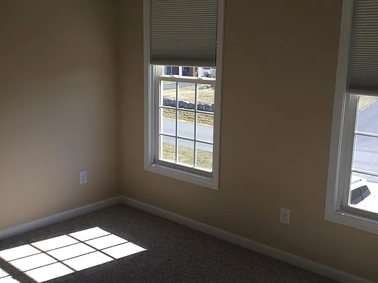 1695 Buckingham Dr — Photo 10