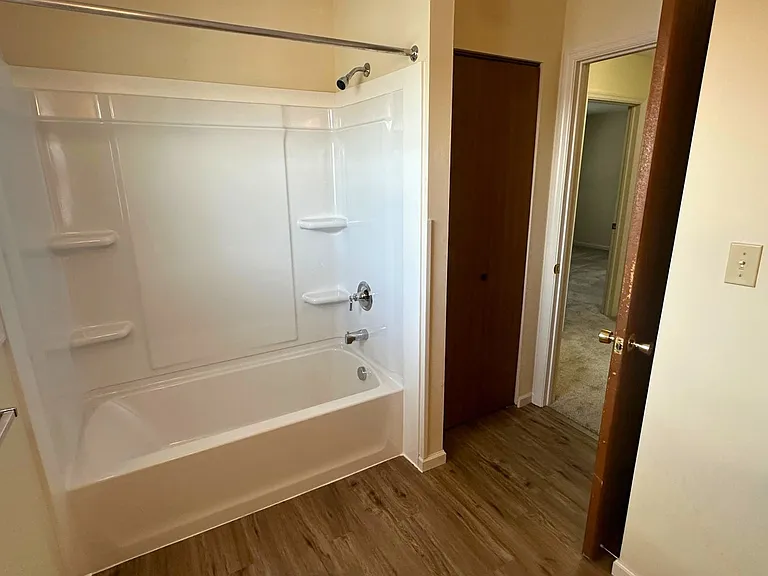 123 Heritage Rd #2 — Photo 11