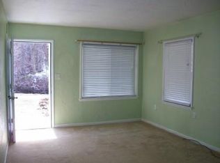 2346 Johnstown Rd, Huntington, WV 25701