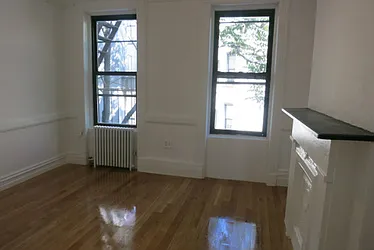 Rented by Manhattan Best Realty, Inc.