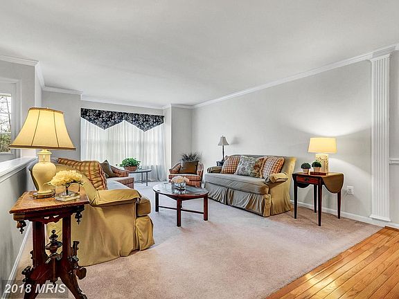 2nd image of 2207 Wildwood Forest Blvd
