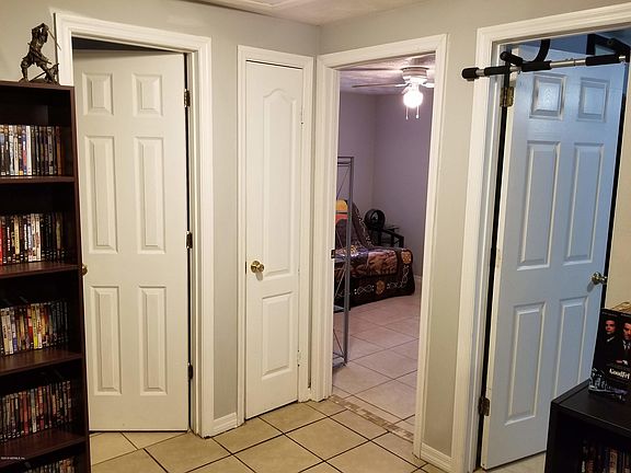 4th image of 7939 Hastings St