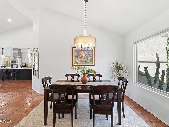 3rd image of 5600 W GERONIMO Street