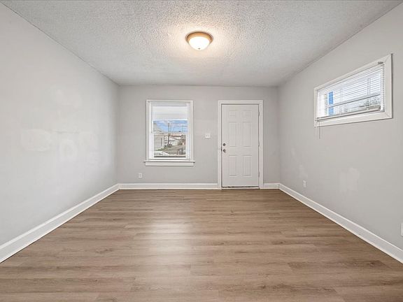3rd image of 3328-3330 E New York St #7a6d9bf4f