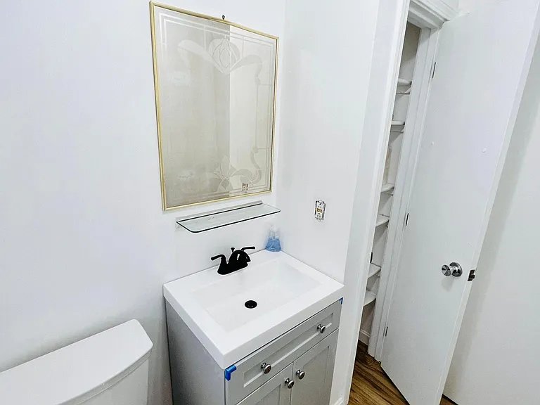189 Parker St #4 — Photo 13