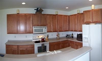3rd image of 8110 Fountain Mist Blvd