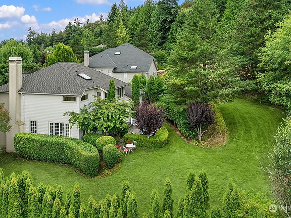 2nd image of 15898 SE 58th Street
