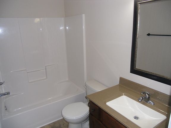 3rd image of 2111 Lauren Ln
