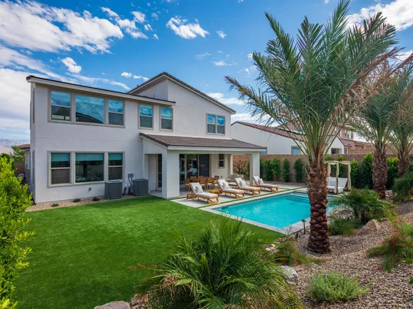 35875 Lasuen St, Palm Desert, CA 92211