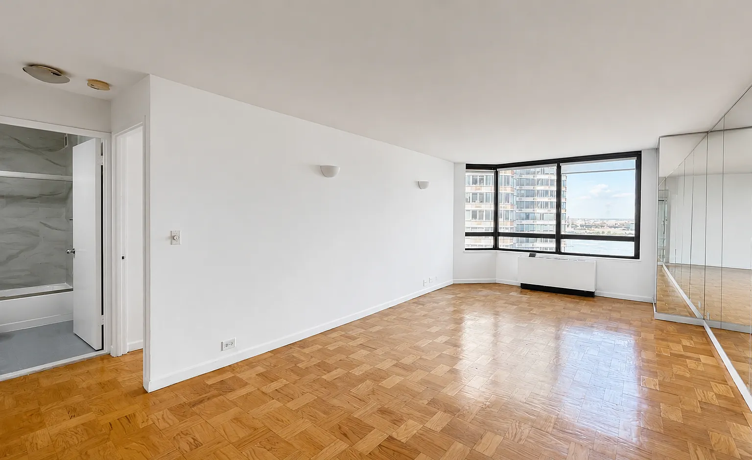 630 First Avenue — Photo 2