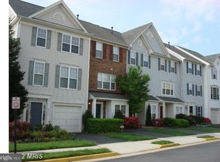 45431 Clarkes Crossing Sq, Sterling, VA 20164