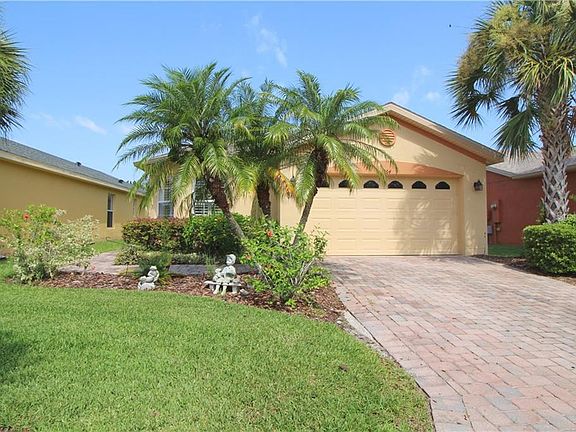 2nd image of 264 Grand Canal Dr