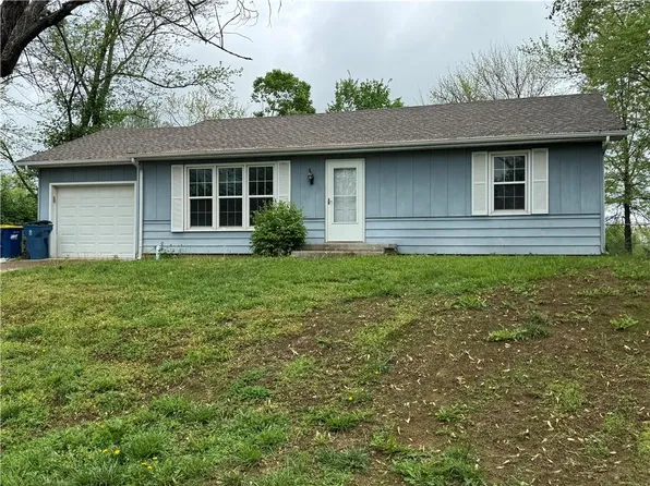 616 Prospect St, Excelsior Springs, MO 64024