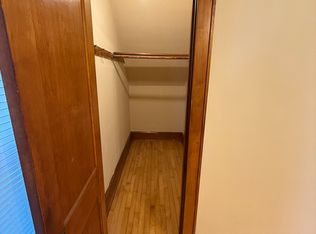 2201 N 51st St, Milwaukee, WI 53208