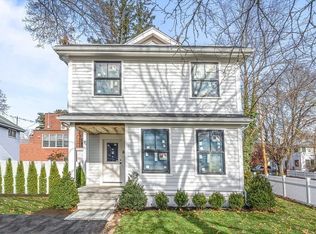 16 Wellesley Ave #1, Wellesley, MA 02482