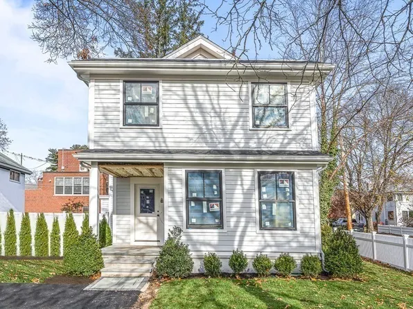 16 Wellesley Ave #1, Wellesley, MA 02482