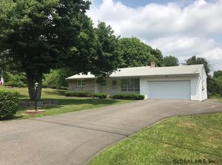 1 Clements Dr, Troy, NY 12180