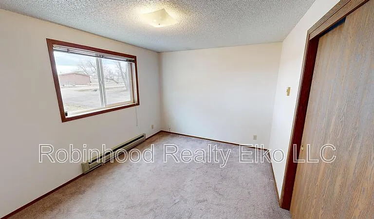 778 Lamont Dr — Photo 16