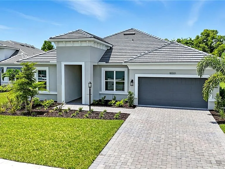 18301 Terracina Dr — Photo 3