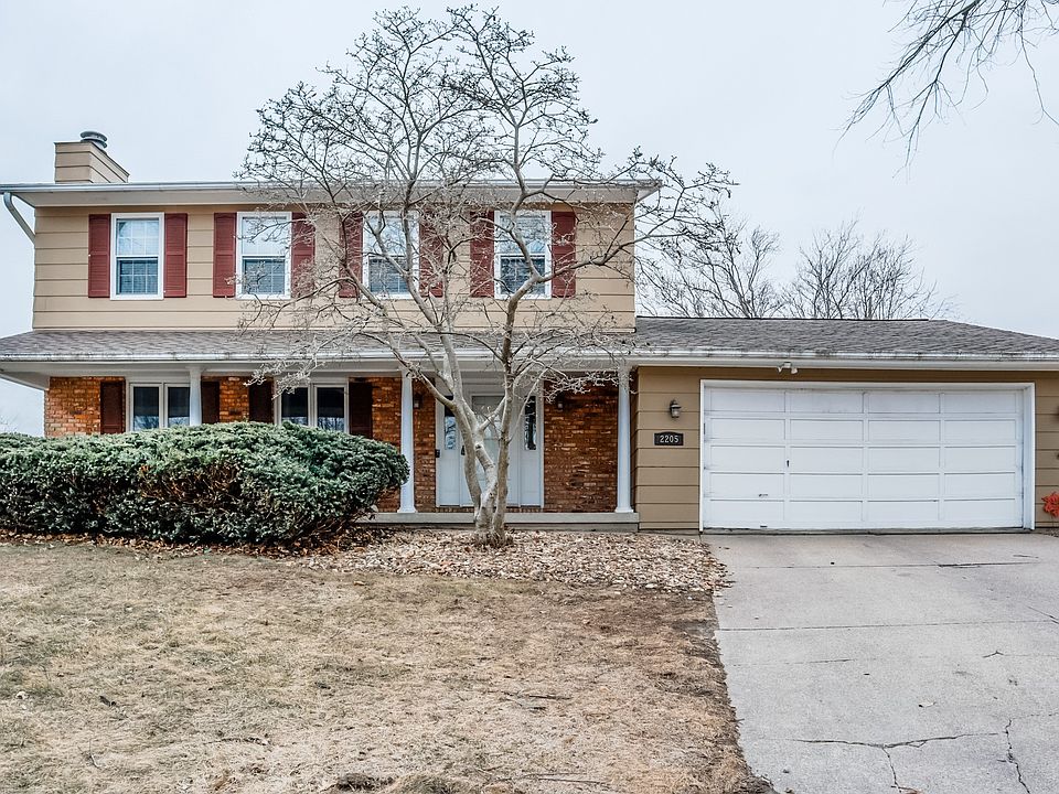 1st image of 2205 Vermillion Ln