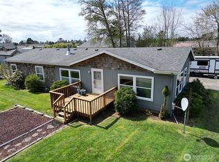 305 Godsey Ln, Long Beach, WA 98631