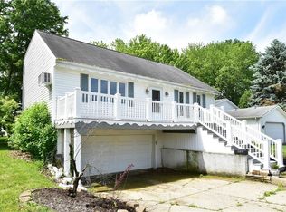 751 University Ave, Elyria, OH 44035
