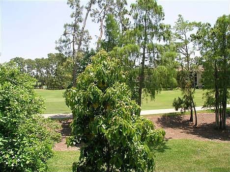 3rd image of 458 Country Hollow Ct #206