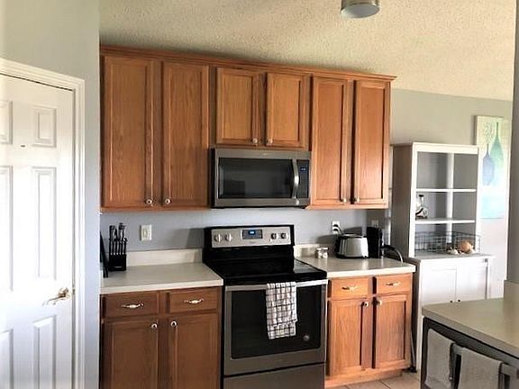 4th image of 1012 Tyler James Dr