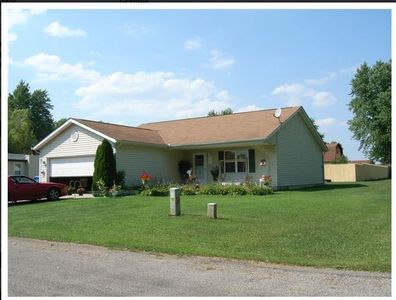 101 Anglers Ln, Lagrange, OH, 44050