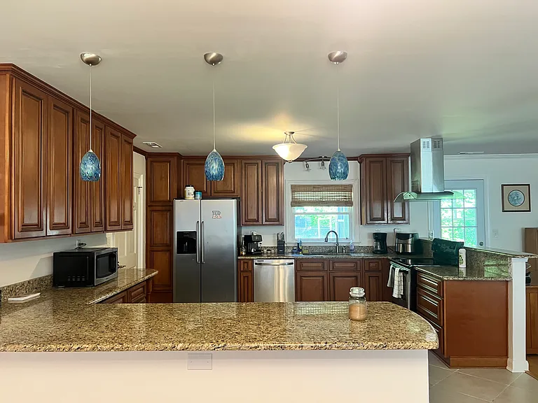 6462 Bridle Way — Photo 3