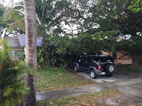 2nd image of 3601 NW 194th Ter
